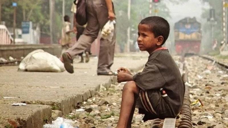 Балалар арасында кедейлік үлесі ересектерге қарағанда екі есе жоғары.