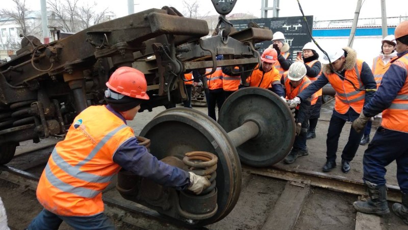 Темір жол машиналарын жасау саласында алдағы екі жылда 3 мыңнан астам жұмыс орны ашылады.