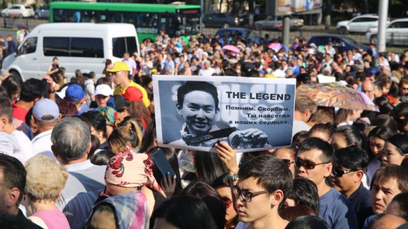 Денис Теннің өліміне қатысты тергеу неге созылып кетті?.