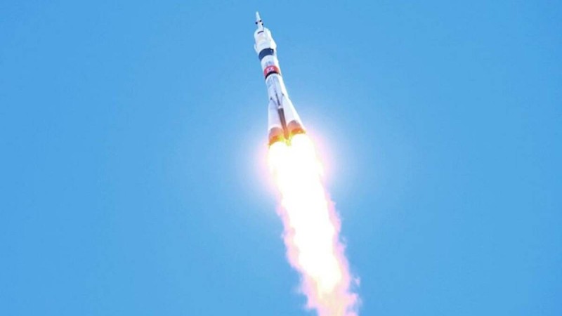 Қазақстанға экипаж мүшелері бар ғарыш кемесі қонды.