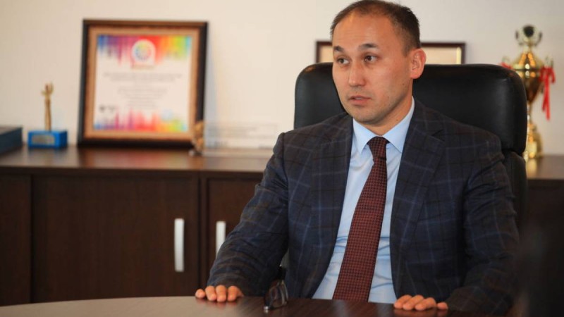 Дәурен Абаев мемлекеттік мекемелердің баспасөз хатшыларының міндеттерін бекітті.