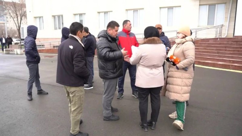 Атырау облысында субсидия ала алмай жүрген шаруалар шу шығарды.