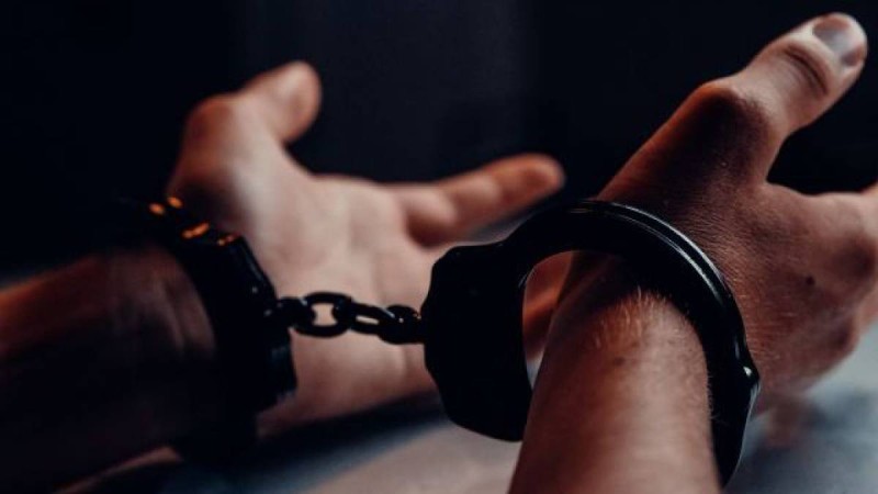 «Тұрып дәрет сындыру білмеген мәмбеттер». Қазақтарды балағаттаған ақмолалықтың үстінен іс қозғалды.