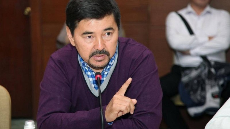 Марғұлан Сейсембай Статимен соттасып жатқан Қазақстанға көмектесуге әзір екенін мәлімдеді.