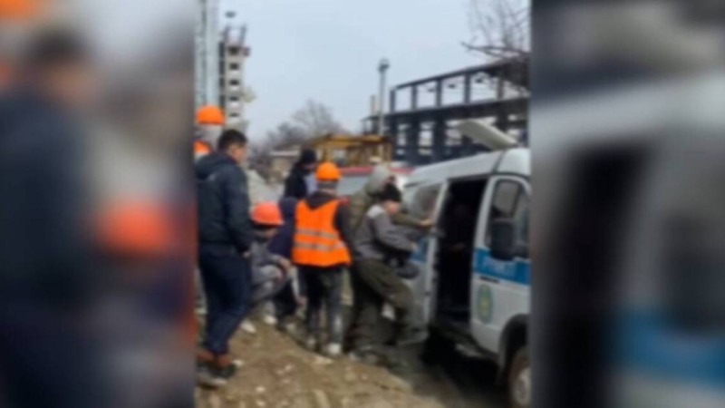 121 шетелдік елден мәжбүрлеп шығарылды.