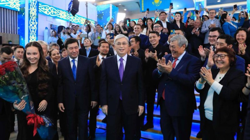 Қасым-Жомарт Тоқаев Республикалық қоғамдық штабқа барды.
