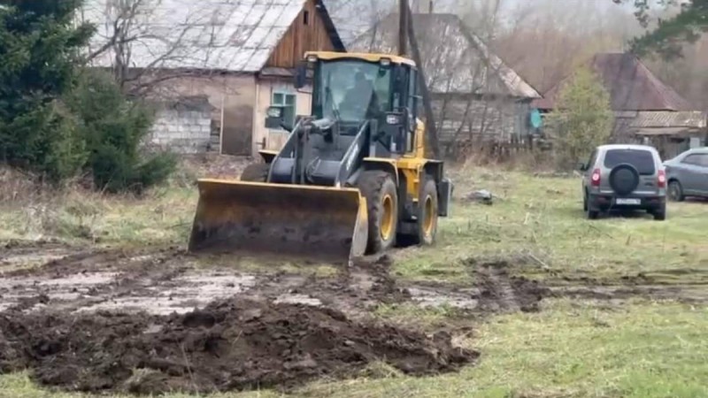 Алтай ауданында бірнеше үйдің ауласын су басты.