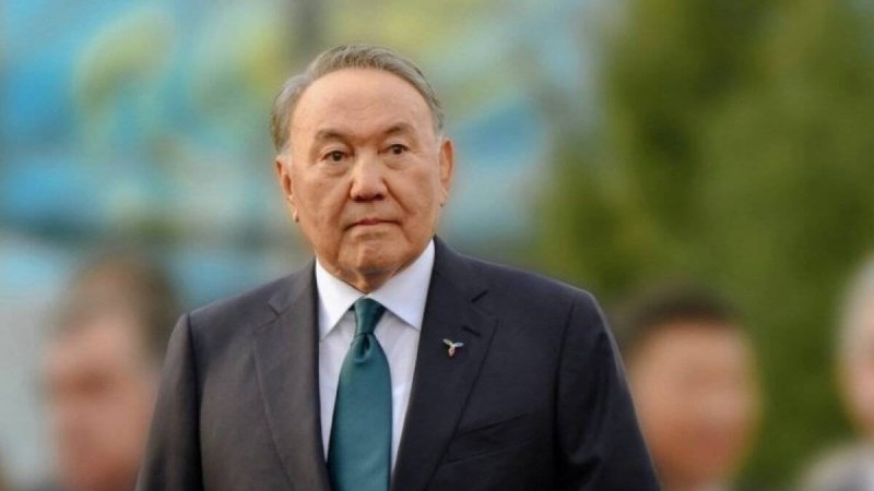Депутаттар Назарбаев күнін алып тастауды ұсынды.