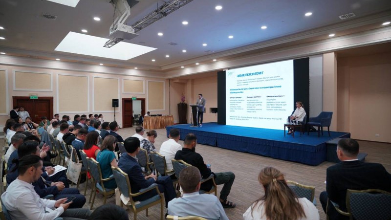 «Әділдік және Өркендеу» Қоғамдық қоры Астанада өңірлік өкілдіктер кездесуін өткізді.
