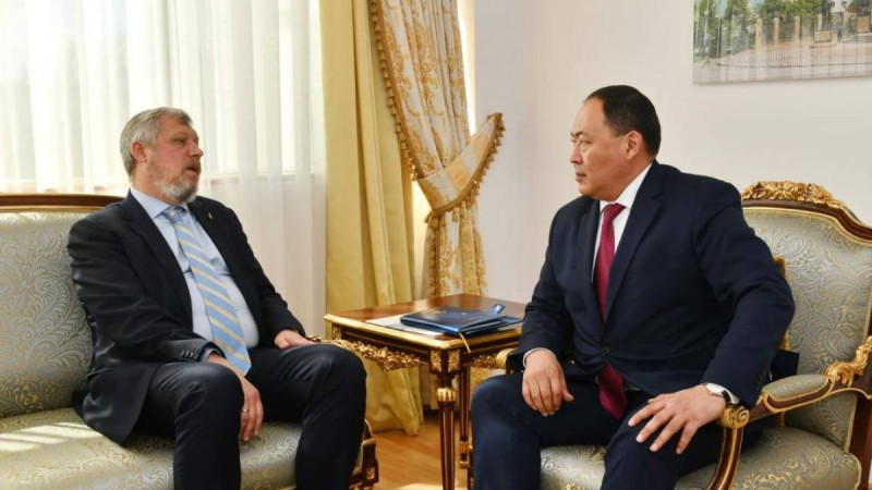 Қазақстан Украина елшісінің сөзіне қарсы екендігін мәлімдеді.