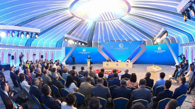 Ұлттық құрылтай – ұлтты ұлы мақсаттарға ұйытатын бірегей құрылым.