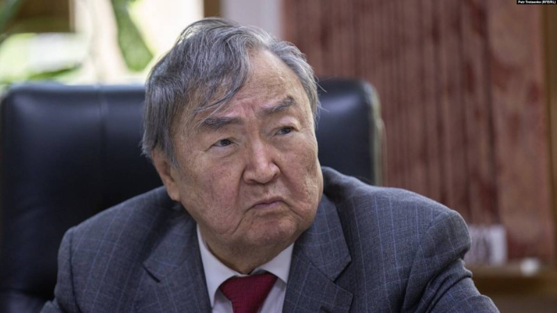 «Бұл — екіжүзділік. Сүлейменовті билік пайдаланады».