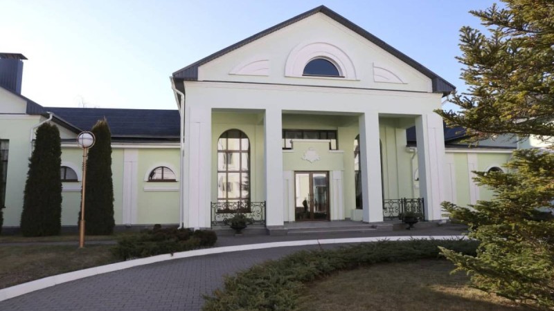 Украина-Ресей келіссөзі басталды.