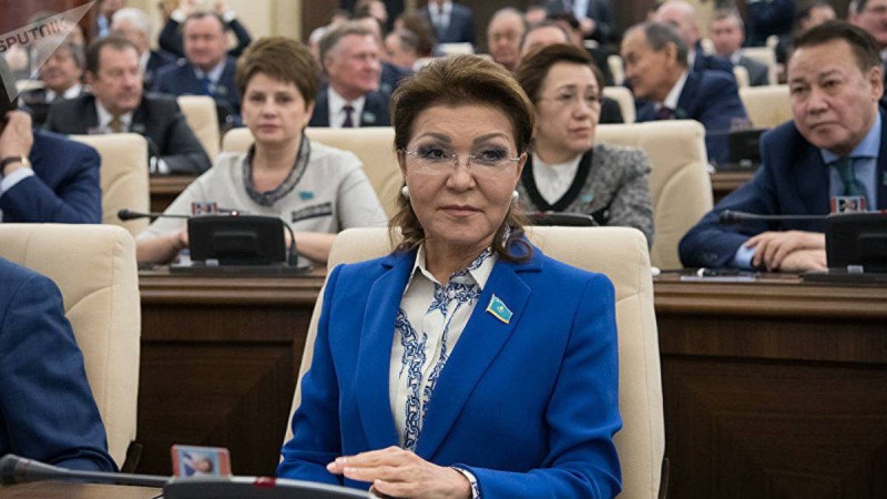 Дариға Назарбаева депутаттық мандатын тапсырып, мәжілісте сөз сөйлейтіні туралы ақпарат тарады.
