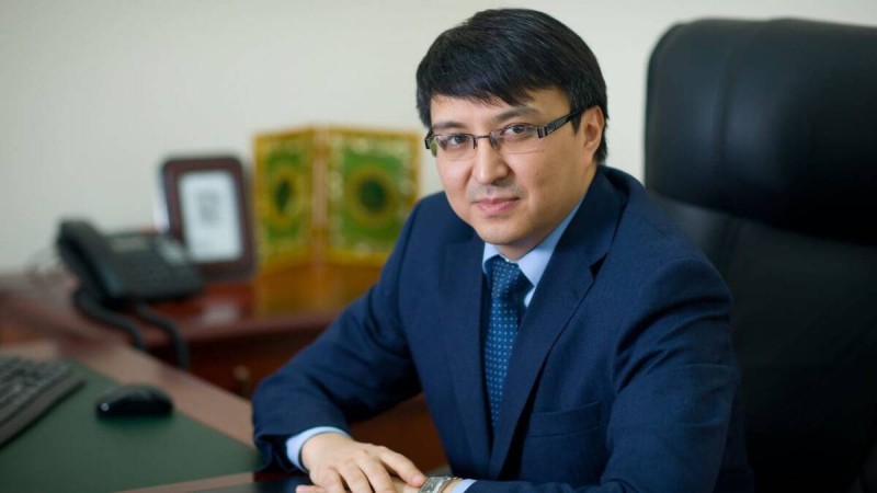 Әлтаев «Нұр Отаннан» шығарылып, депутат мандатынан айырылды.