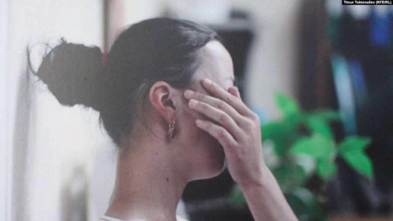 Тәжікстан билігі кәмелет жасына толмаған 2,5 мың қызға тұрмысқа шығуға рұқсат берген.