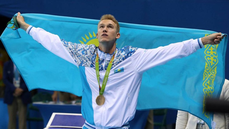 Д. Тенді өлтіріп кеткен ауданнан Д. Баландиннің көлігінің айнасы ұрланды.