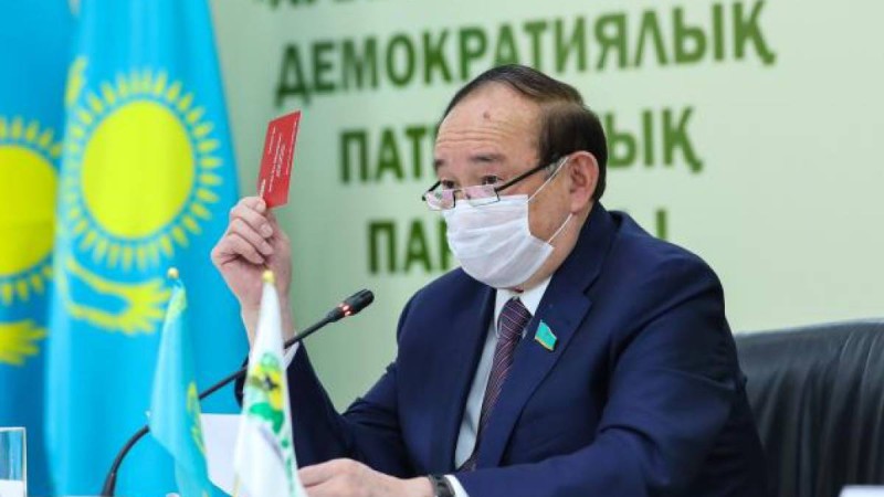 «Ауыл» партиясы мәжіліс депутаттығына кандидаттар тізімін бекітті.