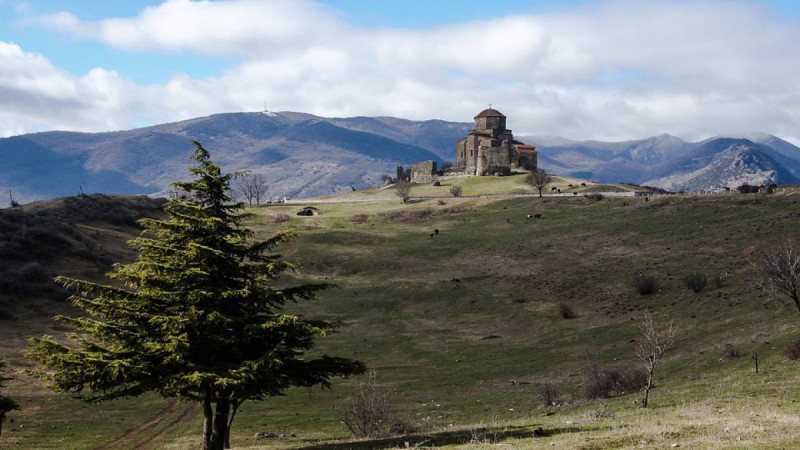 Грузиндер шетелдіктерге жер сатуға қарсы шықты.