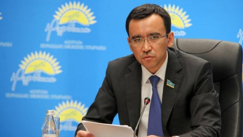 Мәулен Әшімбаев сенат төрағасы болып сайланды.