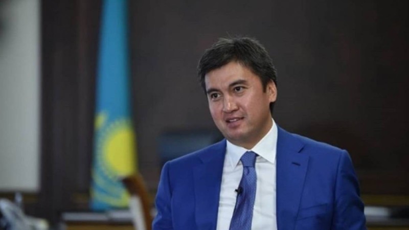 Шымкенттің әкімі халықты әйелге теңеді.