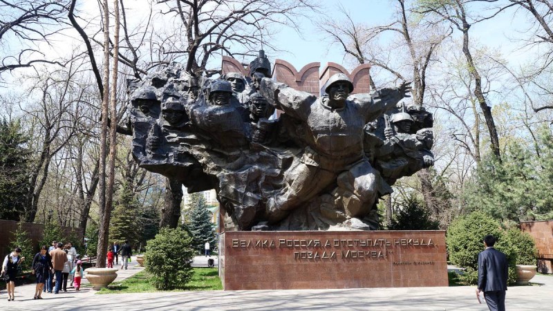 28-панфиловшы саябағының аты өзгере ме?.