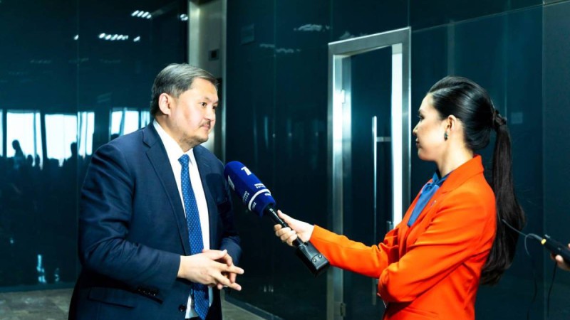 Қазақстан азаматтары Esil университеті дипломымен бірге CMI сертификатын алатын болады.
