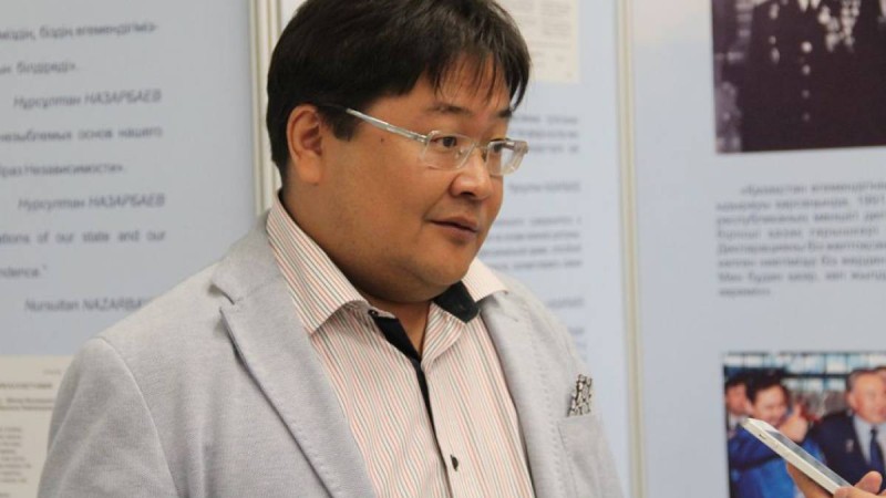 Айдос Сарым. Жазылған дүниені әділ ой таразысына салған жөн.