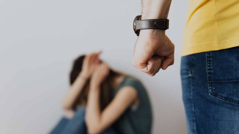 Әйелін құлдай көретін абьюз еркектердің қарасы азаймай тұр.