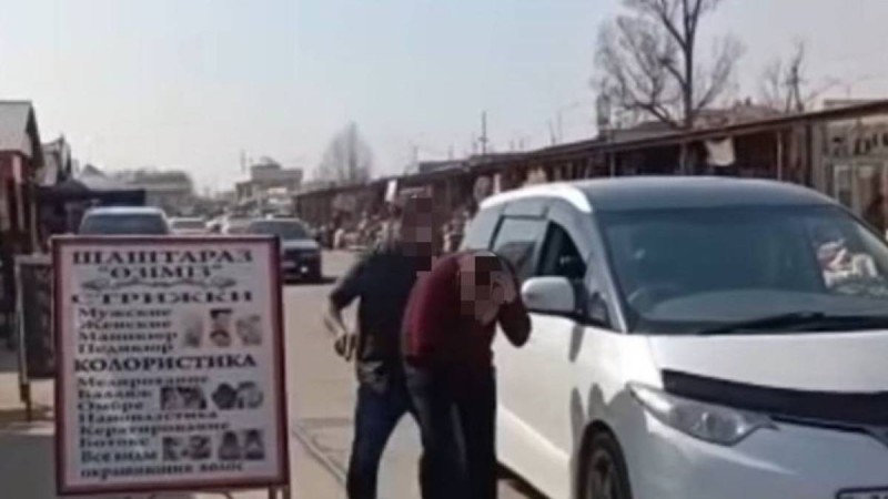 Сөзге келіп қалған жүргізушілер атысып тынды.