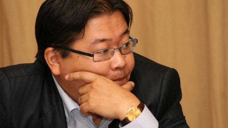 Айдос Сарым: Бес заң түзелер болса, дұрыс сайлау өтеді.