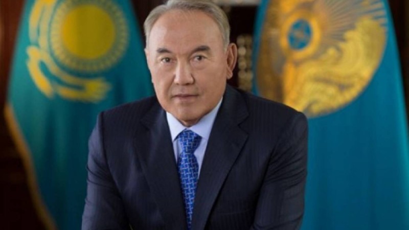 Назарбаевқа мәңгілік құрметті төраға дәрежесі берілді.