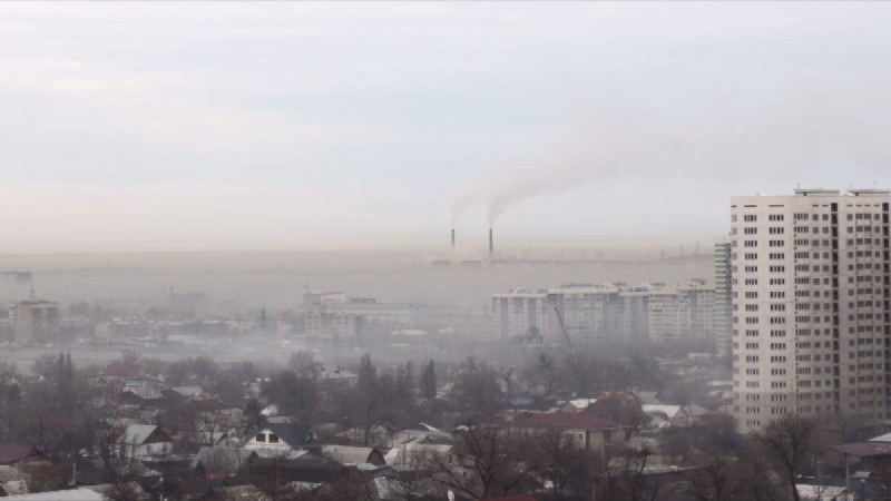 Қолқаны қапқан сасық иіс: алматылықтар әкімнен көмек сұрады.
