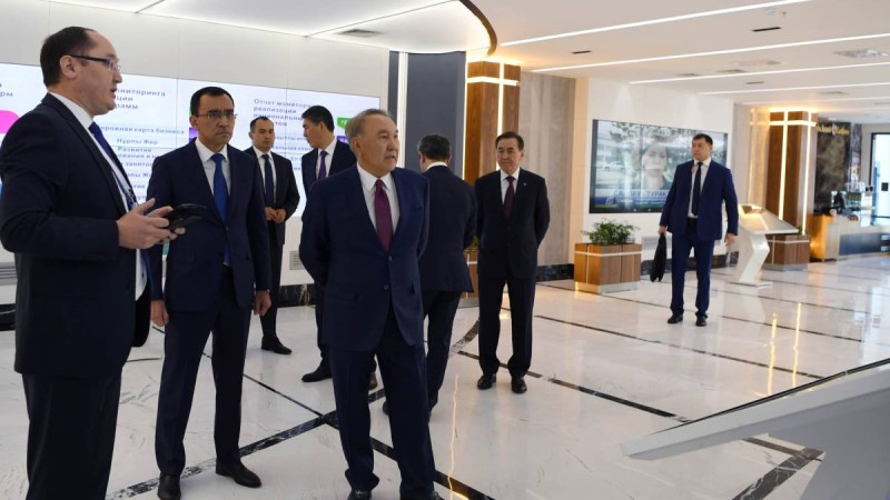 Н.Назарбаев: Партияның съезін өткізіп, ел президенттігіне кандидатура ұсынуымыз керек.