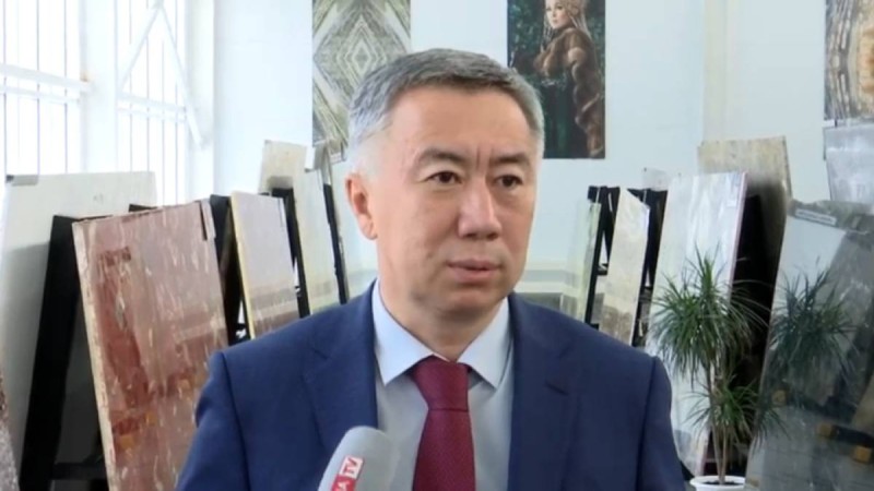 «Жыныма тимеңдерші» деген вице-министр Жұманғарин жұмыстан кетті.
