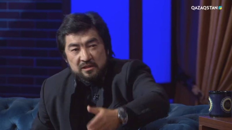 Бекболат Тілеухан: әлеуметтік желі еріккенің ермегі (видео).