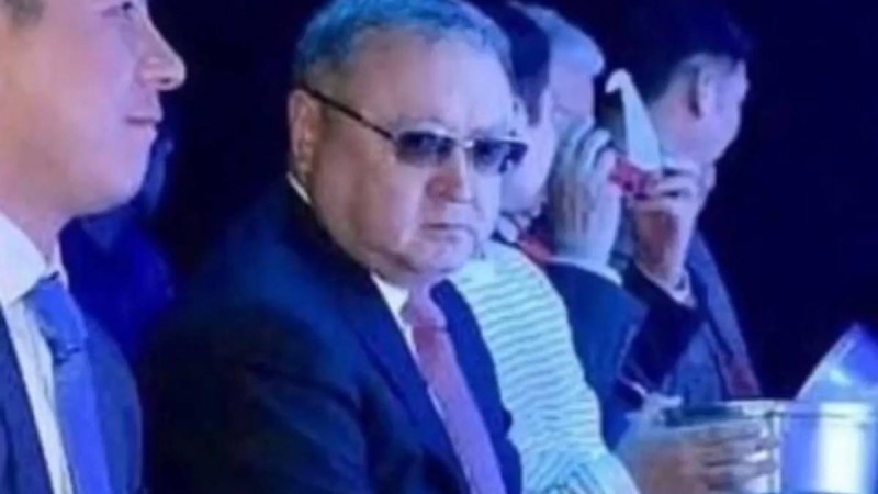 Оразалин жолға жарымаған Ақтөбені шаңға көміп кетті.