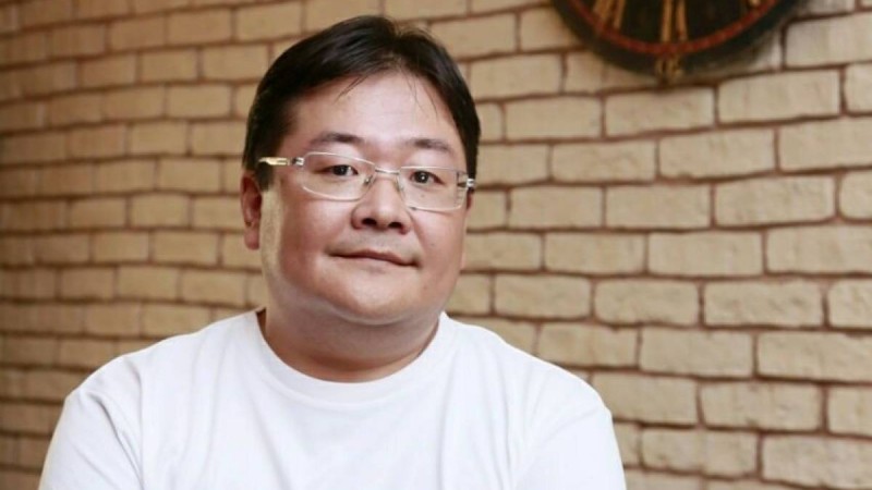 Бір əкімге «шешен», бір əкімге «шешең» дегің келеді екен.