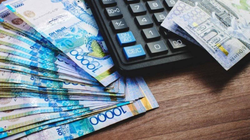 Қазақстанда орташа жалақы — 312 мың теңге.
