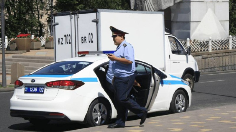 Халықтың басым бөлігі полиция жұмысына қанағаттанбайды.
