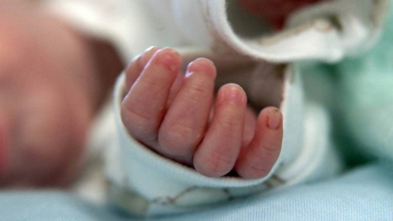 Алматыда арықта жатқан нәресте табылды.