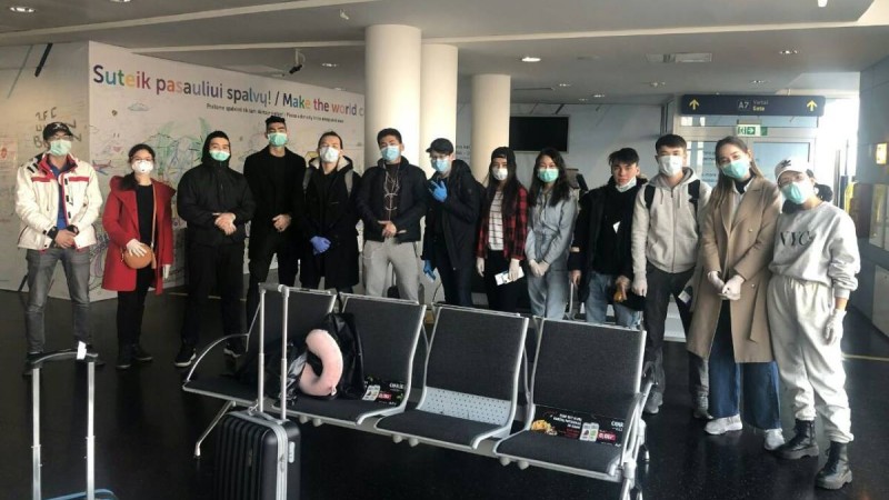 Литвадан Қазақстанға 15 студент келді.
