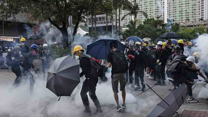 Гонконгтегі қақтығыста Қазақстан азаматы ұсталды.