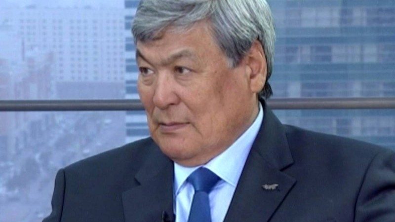 Тоқтар Әубәкіров: Конституция ойыншық болып кетті (видео).