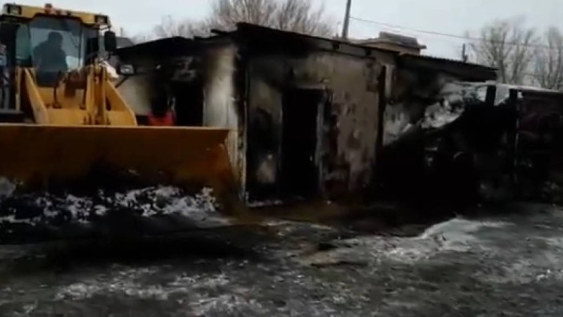 Қаза болған балалардың ата-анасының төрт бірдей несиесі болған.