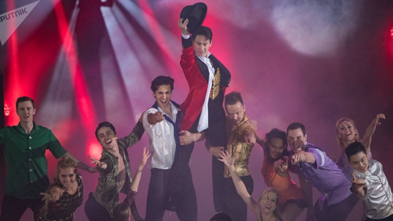 Жапон спортшысы Денис Тенге би арнады.