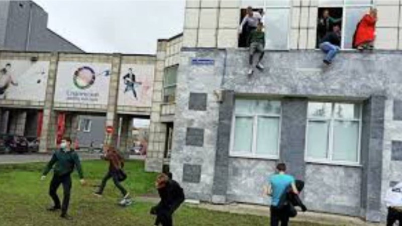 Пермь университетінде атыс жасаған адам ұсталды.