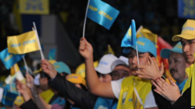 «Нұр Отан» партиясына келетін өтініштердің 88 %-ы төтенше жағдай енгізуге байланысты.