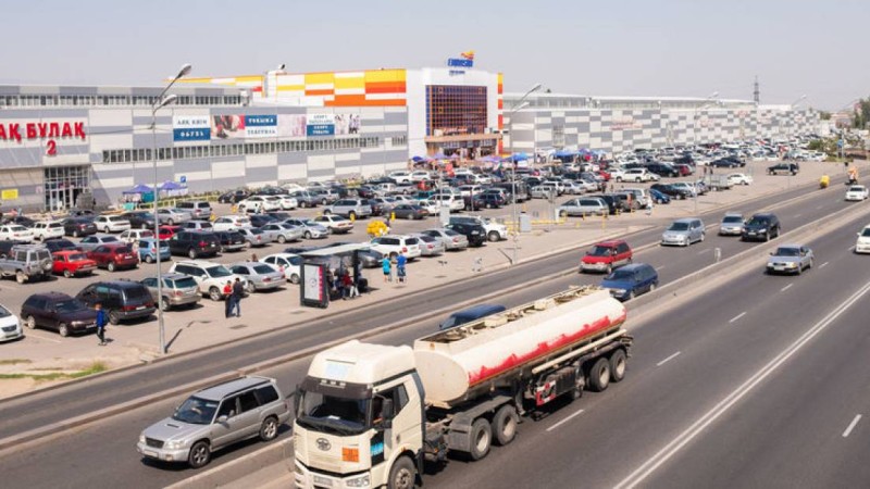 Алматыда қоғамдық моншалар және азық-түліктік емес базарлар қызметін қайта бастады.