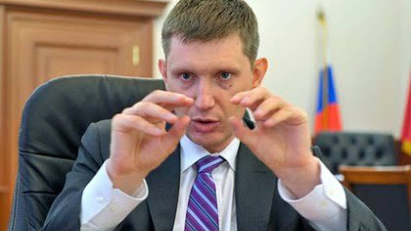 Ресей экономикасы күніне 100 млрд рубль жоғалтып жатыр.